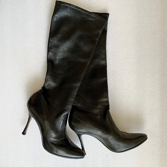 Manolo Blahnik stretch leather knee boots. 4” heel. Size  11. Made in Italy - Picture 1 of 7
